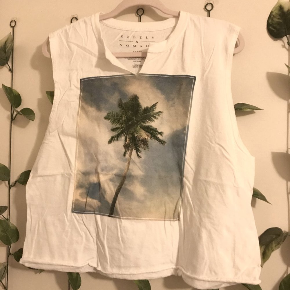 ❤️ ❤️ ❤️SLEEVELESS PRINTED TOP